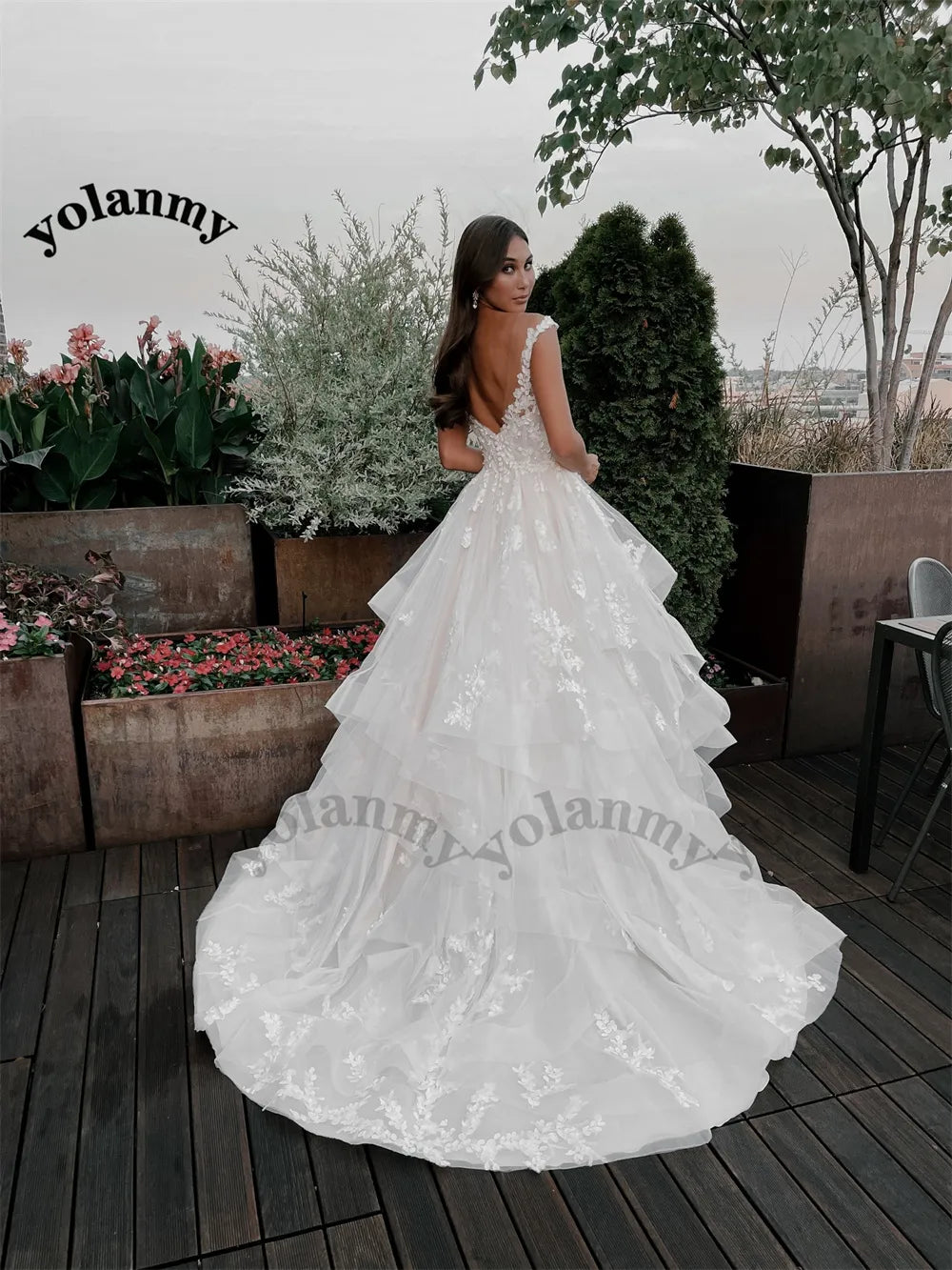 YOLANMY Classic Wedding Dresses For Brides 2023 layered Ruched Appliques Scoop Formal Vestidos De Novia Personalised For Women