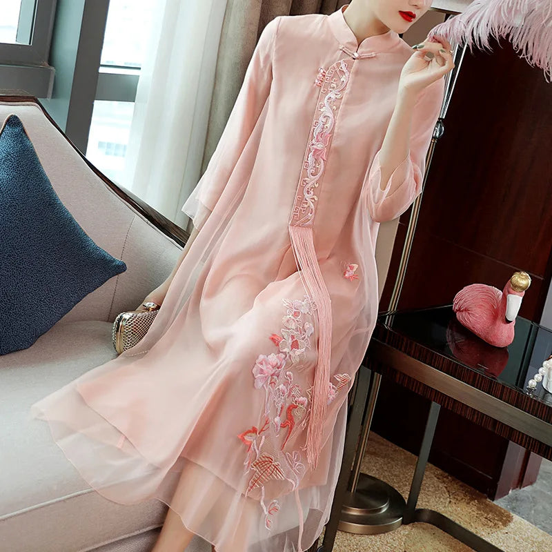 Qipao Hanfu Modified Dress in the Early Autumn of 2023 New Type Liuzhou Heavy Embroidery Collar Seven-Sleeve Chinese Style Women