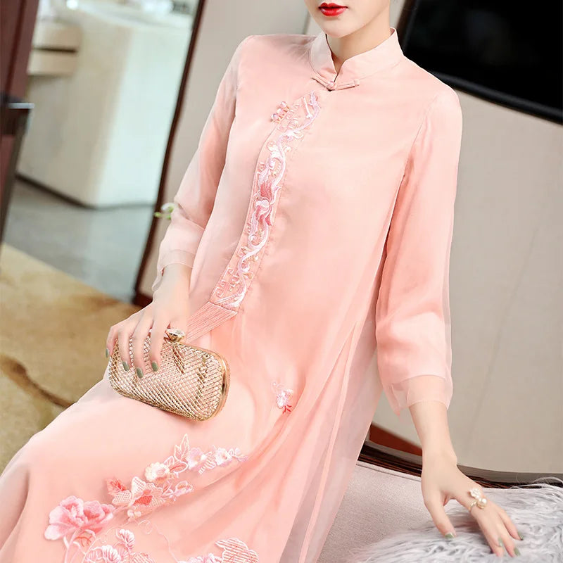 Qipao Hanfu Modified Dress in the Early Autumn of 2023 New Type Liuzhou Heavy Embroidery Collar Seven-Sleeve Chinese Style Women